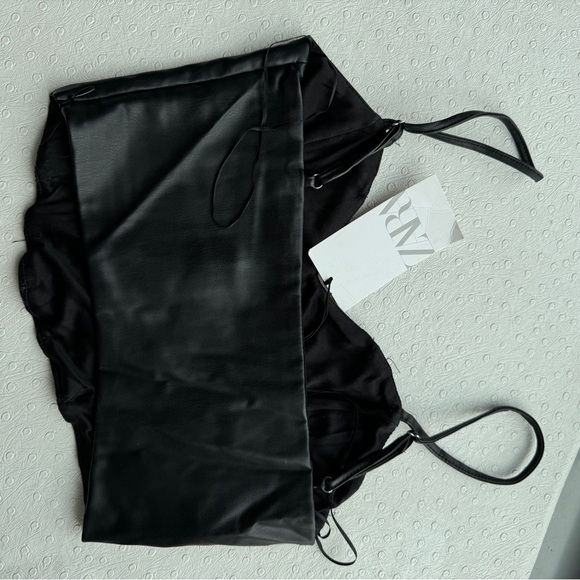 Zara Top leather brand new with tag - Picture 3 of 4